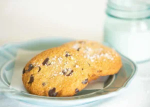 Salted brown butter chocolate chip cookies